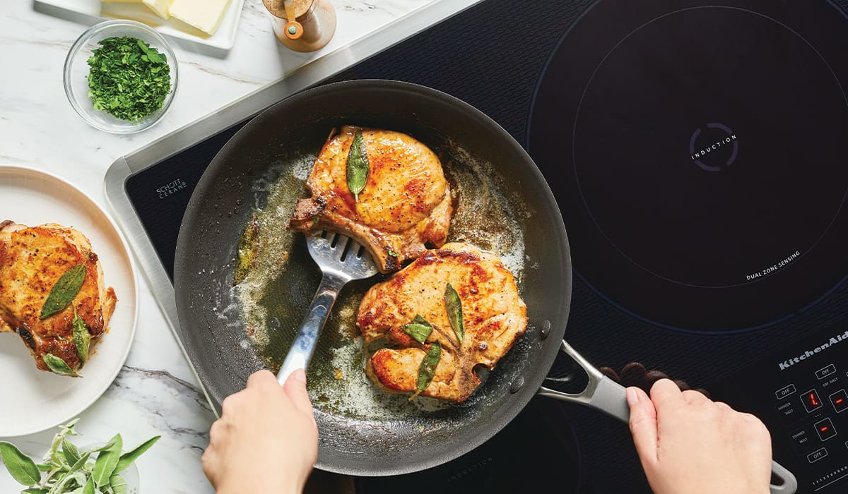 Pork Chops With Harissa Peach Chutney Circulon Cookware