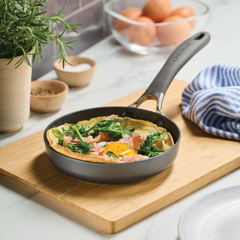 CIRCULON フライパン 25cm 6.25-Inch Open Skillet – Circulon