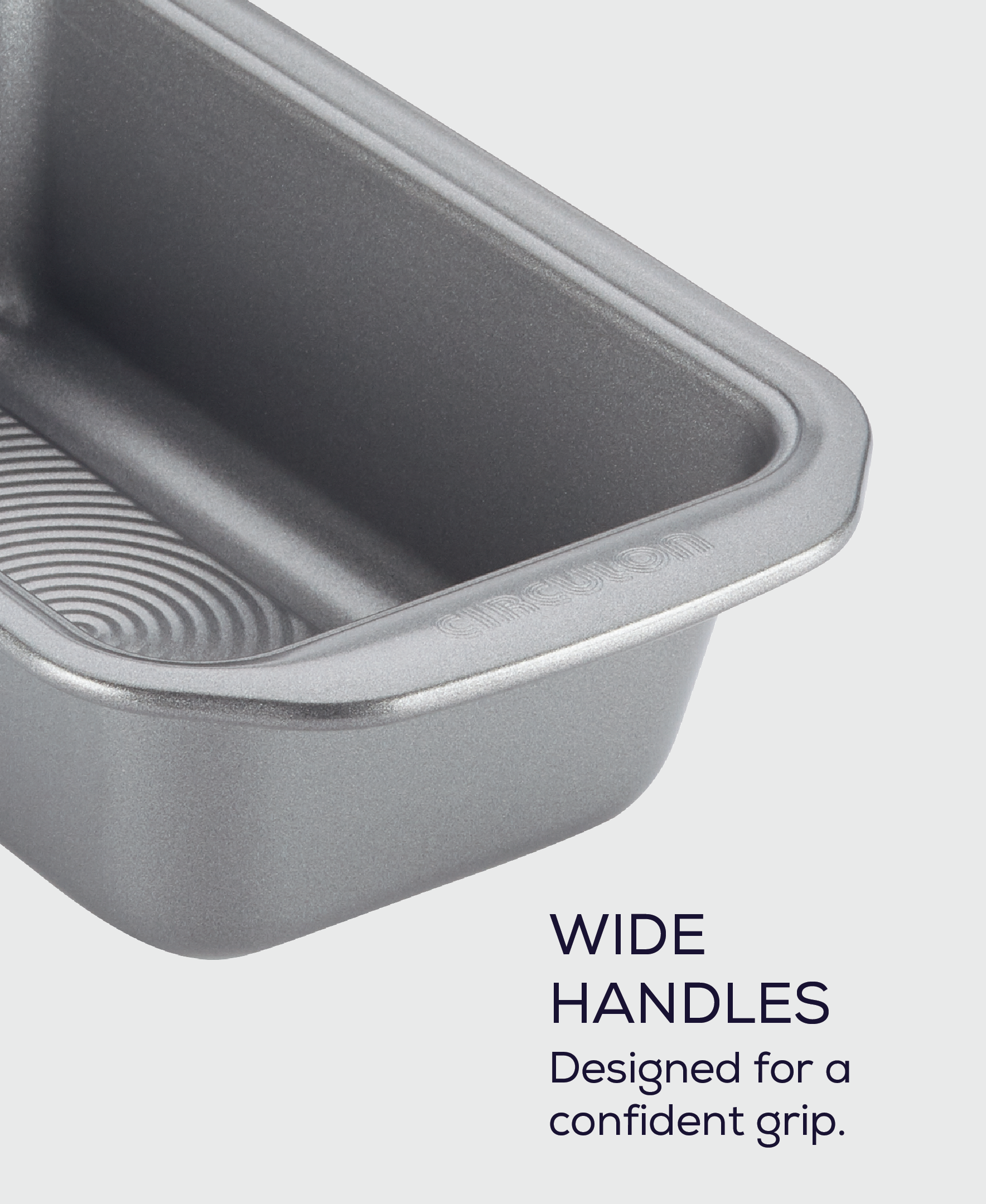 The 9-by-5-Inch Loaf Pans, Set of 4, feature heavy-gauge steel construction with wide handles for a confident grip and excellent warp resistance.