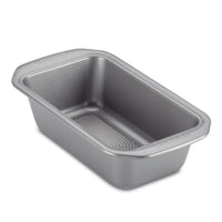 The 9" x 5" Nonstick Bakeware Loaf Pan is a premium-quality rectangular metal pan, perfect for all your baking needs.